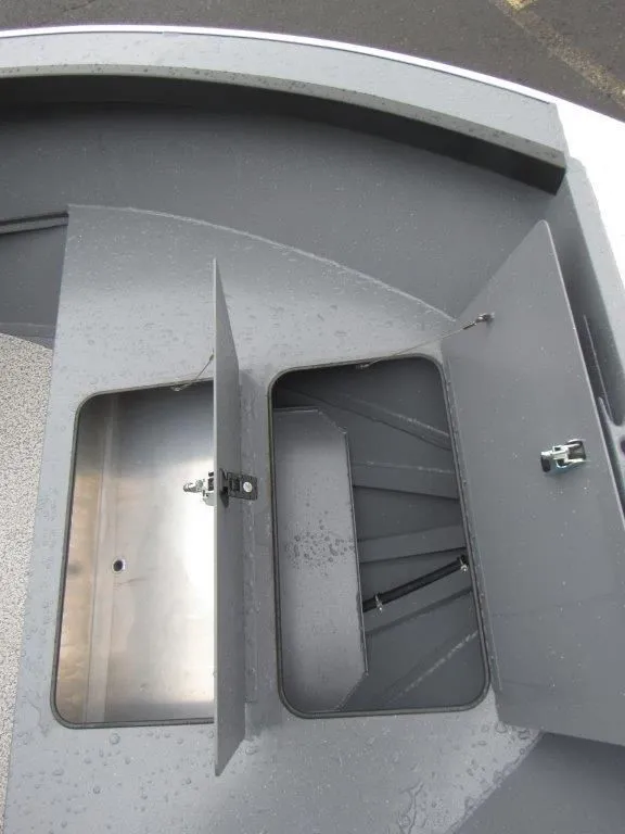 Slide: The Image of Alumaweld Adventurer 22 2027 - 14