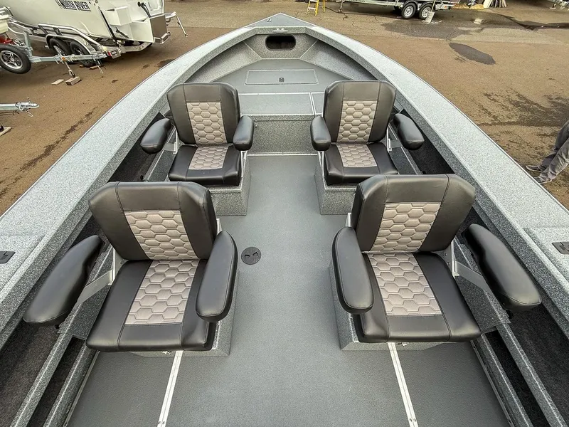 Slide: The Image of North River 23 Osprey 2027 - 10