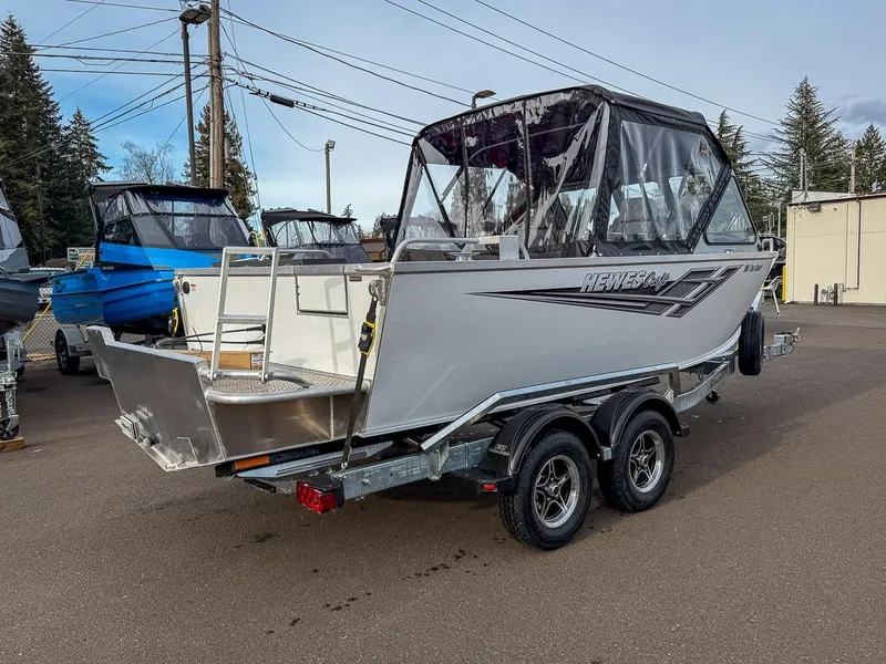 Slide: The Image of Hewescraft 190 Sea Runner 2027 - 3
