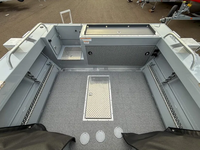 Slide: The Image of Hewescraft 190 Sea Runner 2027 - 15