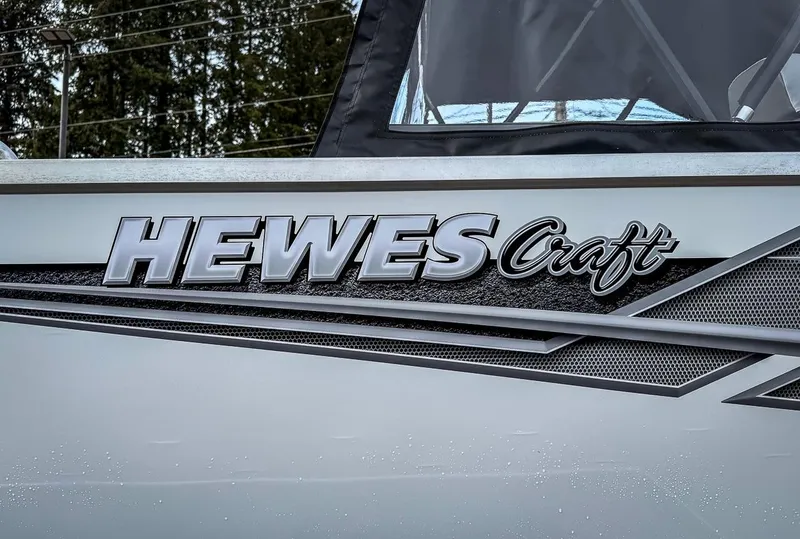 Slide: The Image of Hewescraft 190 Sea Runner 2027 - 26