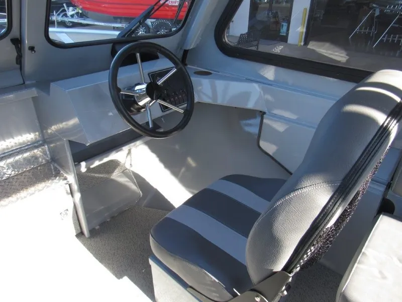 Slide: The Image of Hewescraft 200 ProV Hard Top 2027 - 12