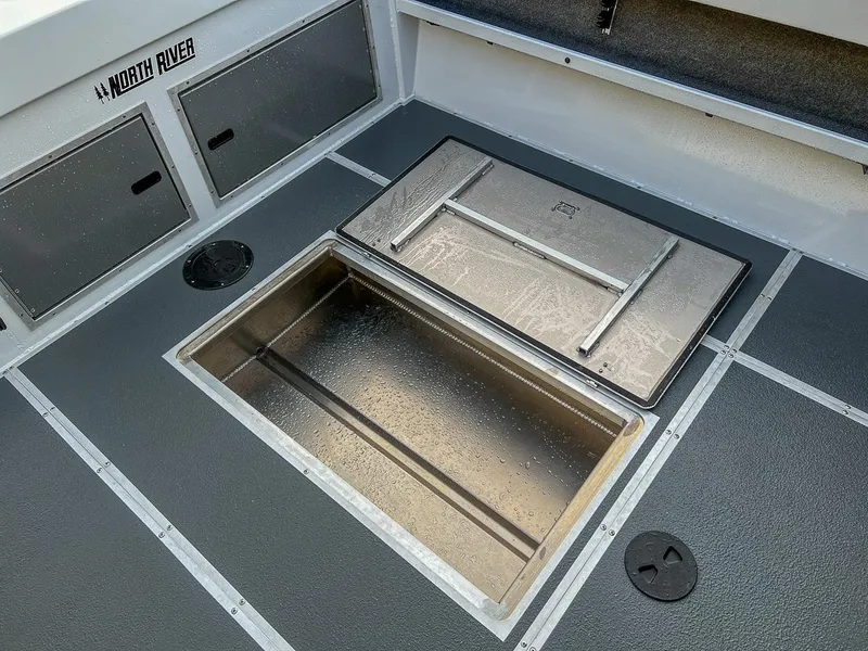 Slide: The Image of North River 24' Seahawk 2027 - 15