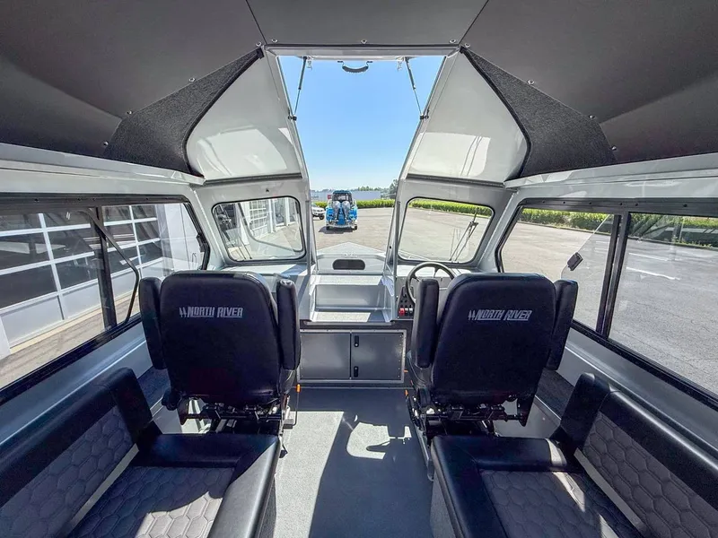Slide: The Image of North River 23' SEAHAWK 2026 - 9