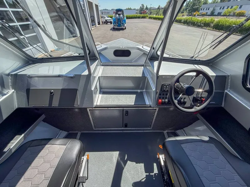 Slide: The Image of North River 23' SEAHAWK 2026 - 10