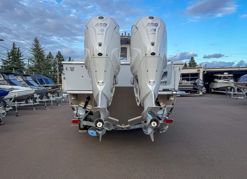 Slide: The Image of North River 3400 Endurance EXL 2027 - 4