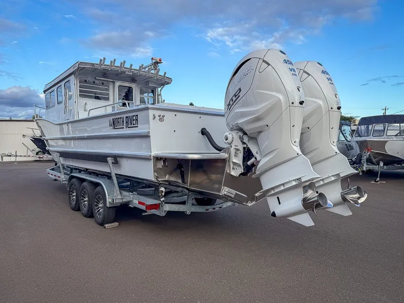 Slide: The Image of North River 3400 Endurance EXL 2027 - 5