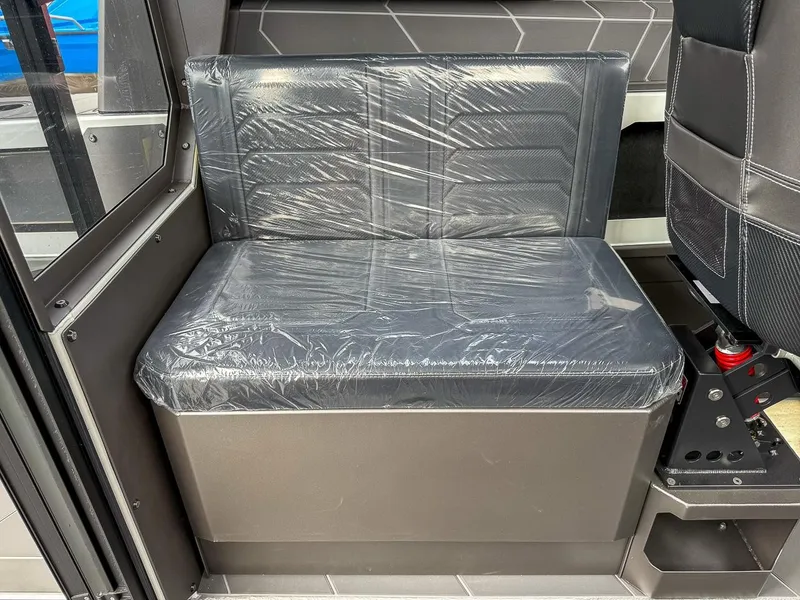 Slide: The Image of Stabi-Craft 2350 SUPERCAB PROFISH 2025 - 18