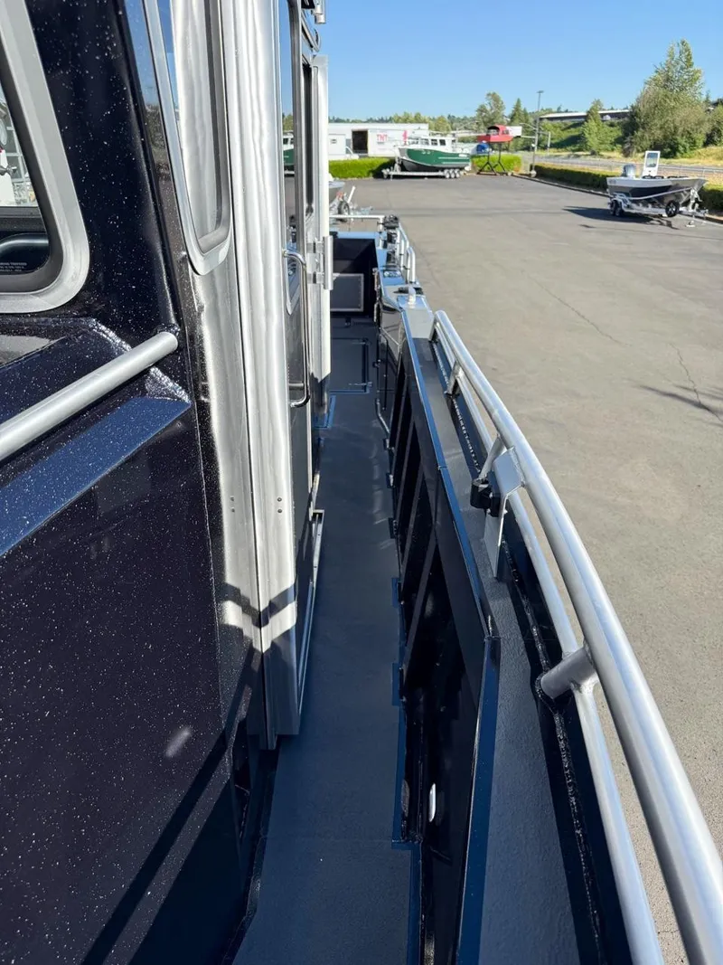 Slide: The Image of North River 3100 Offshore SXL WA 2027 - 10