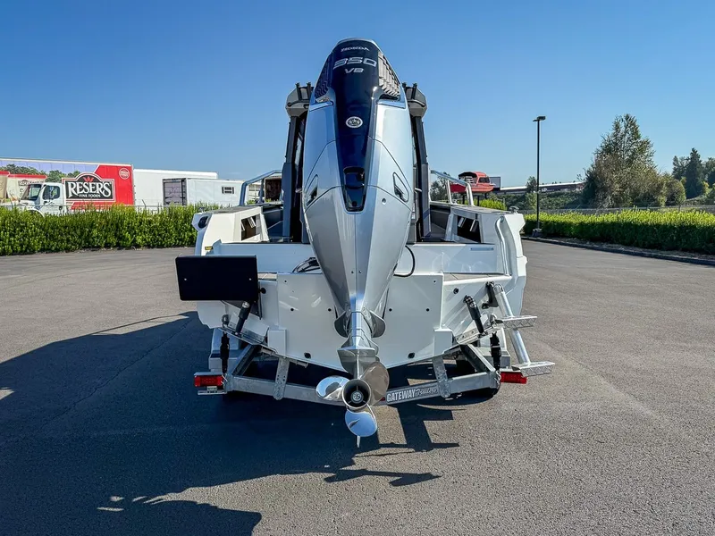Slide: The Image of Stabi-Craft 2350 ULTRA CENTRECAB SPORTFISH 2026 - 4