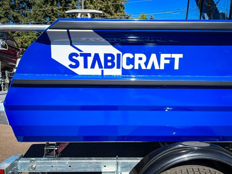 Slide: The Image of Stabi-Craft 1550 Fisher 2027 - 19