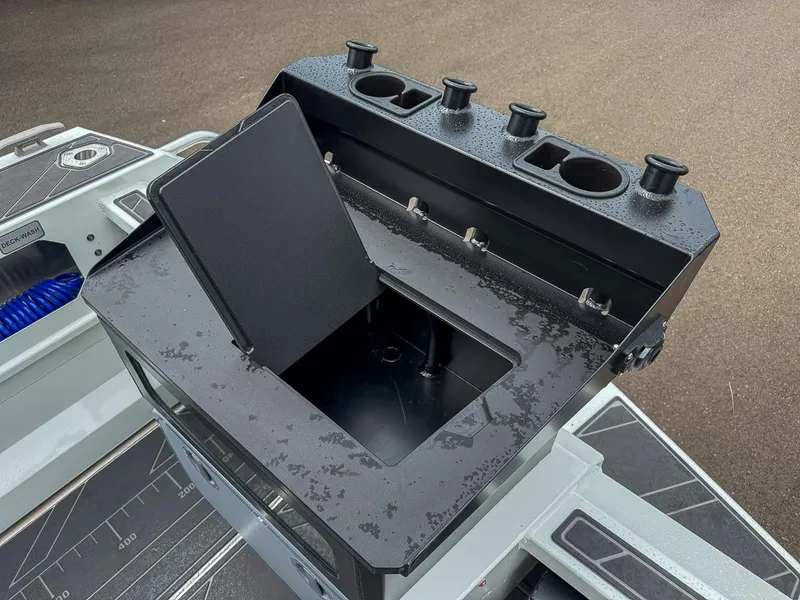 Slide: The Image of Stabi-Craft 1850 SuperCab 2027 - 18