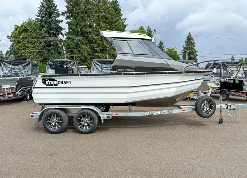 Slide: The Image of Stabi-Craft 1850 SuperCab 2027 - 2