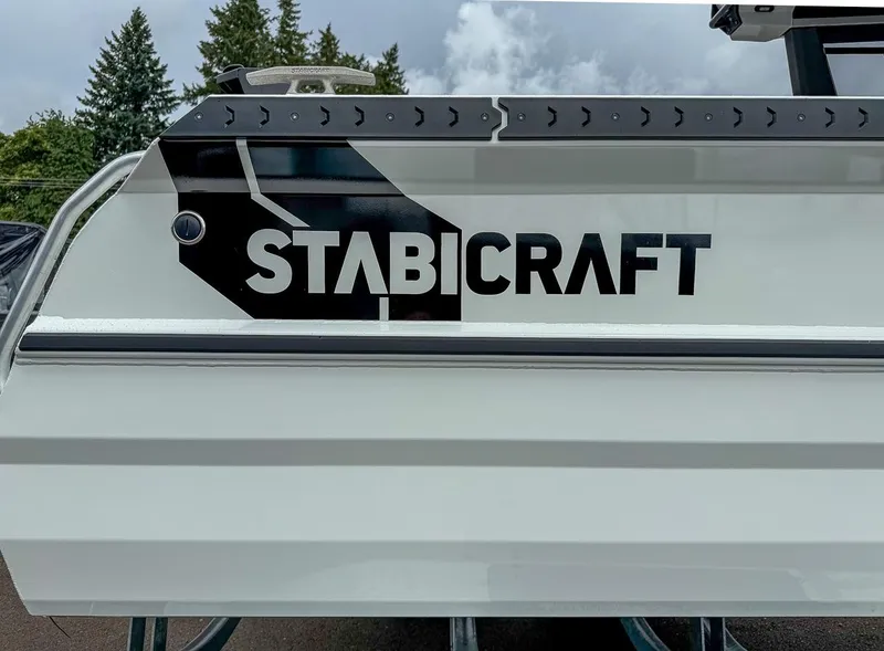 Slide: The Image of Stabi-Craft 1850 SuperCab 2027 - 21
