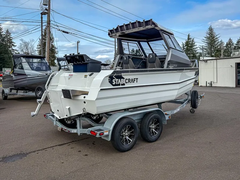 Slide: The Image of Stabi-Craft 1850 SuperCab 2025 - 3