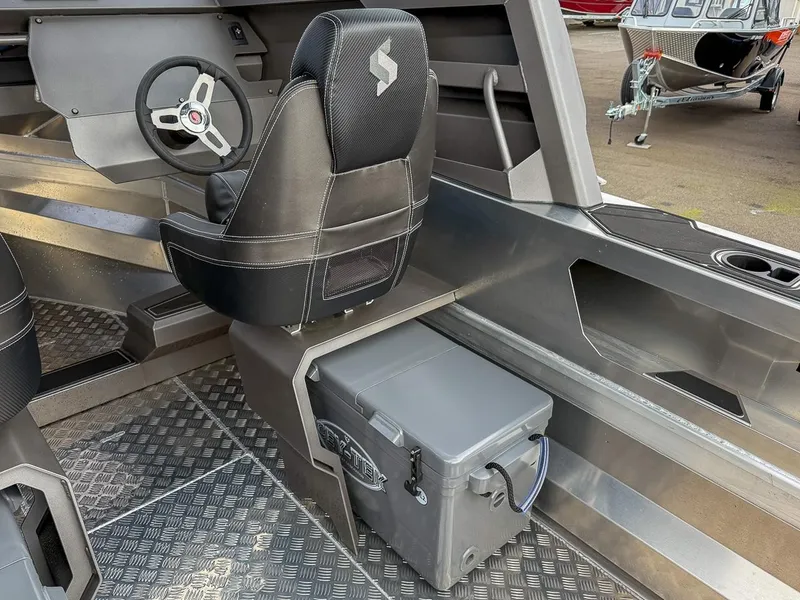 Slide: The Image of Stabi-Craft 1850 SUPERCAB ADVENTURE 2027 - 16