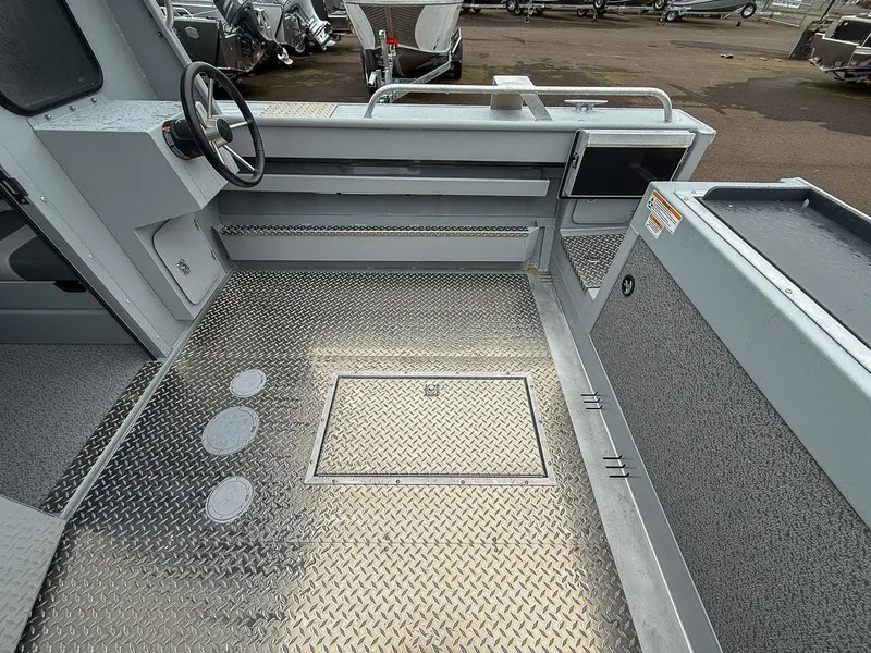 Slide: The Image of Hewescraft 220 OCEAN RPO HARD TOP 2027 - 16