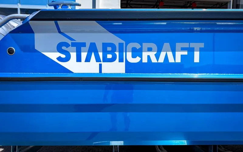 Slide: The Image of Stabi-Craft 2750 Ultra Centrecab 2023 - 30