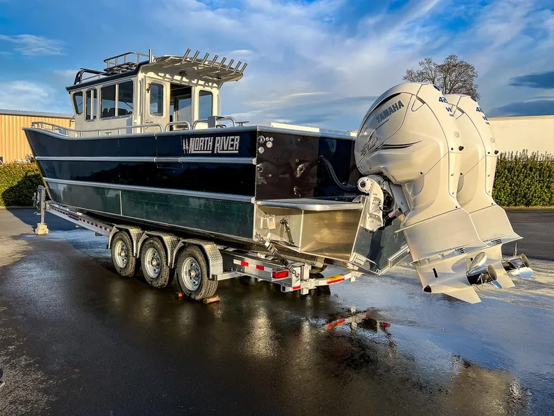 Slide: The Image of North River 3300 Offshore WXL WA 2027 - 6