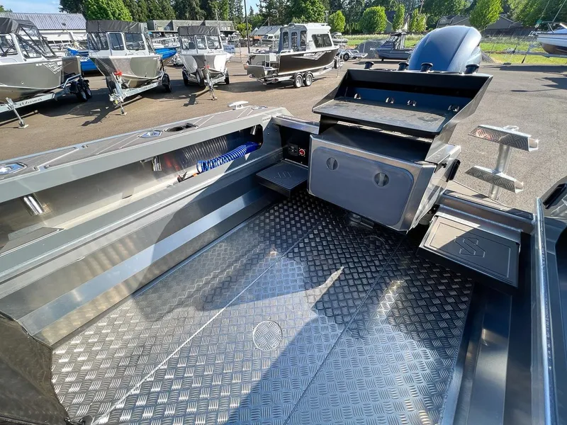 Slide: The Image of Stabi-Craft 2050 Supercab 2027 - 15