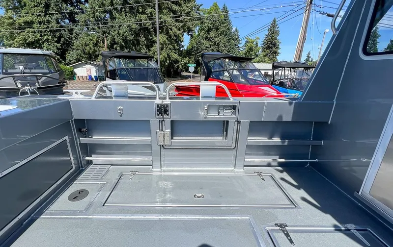 Slide: The Image of North River 2700 Offshore SXL 2027 - 18