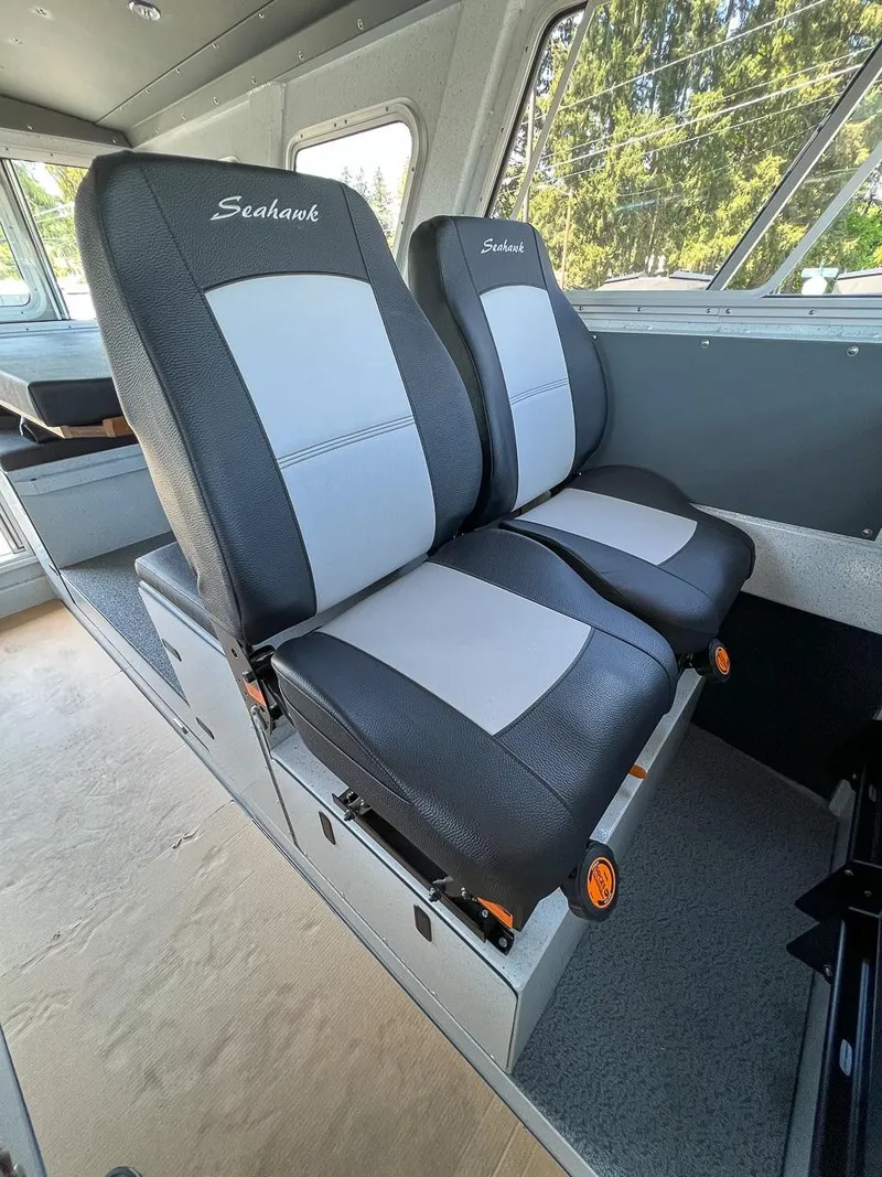 Slide: The Image of North River 3100 Offshore SXL 2027 - 11