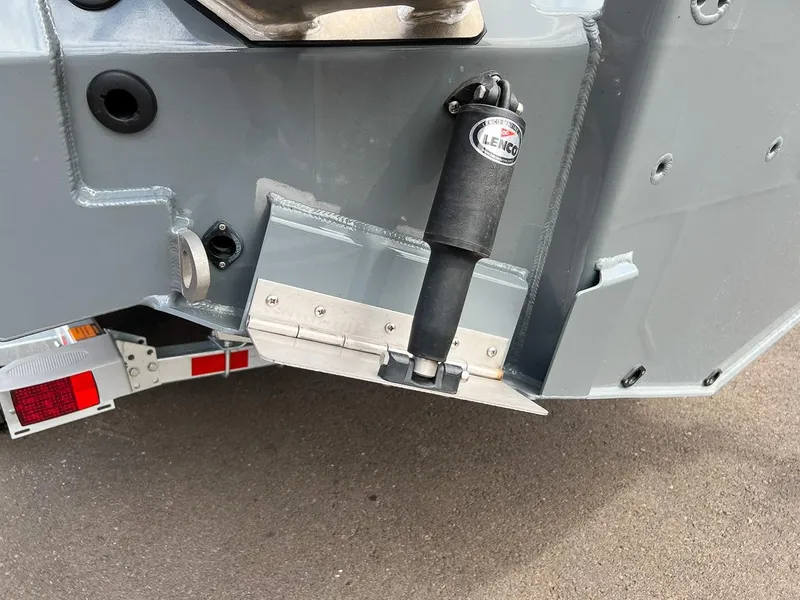 Slide: The Image of Stabi-Craft 2750 Ultra Centrecab 2027 - 28