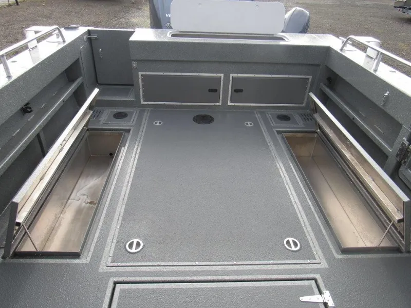 Slide: The Image of North River 3100 Offshore SXL 2027 - 10