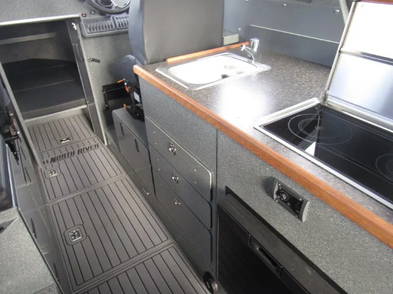 Slide: The Image of North River 3100 Offshore SXL 2027 - 19