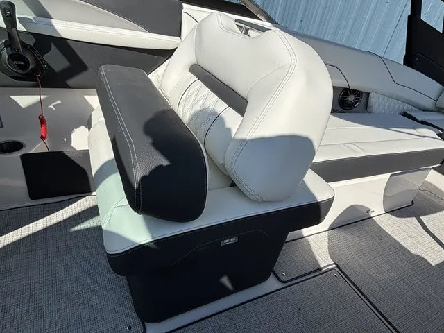 Slide: The Image of Regal LS6 2027 - 27