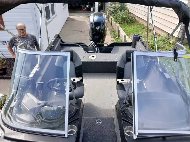 Slide: The Image of Crestliner 1650 Fish Hawk 2023 - 3