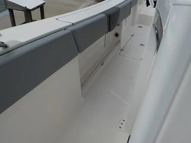 Slide: The Image of Robalo R270 Center Console 2027 - 17