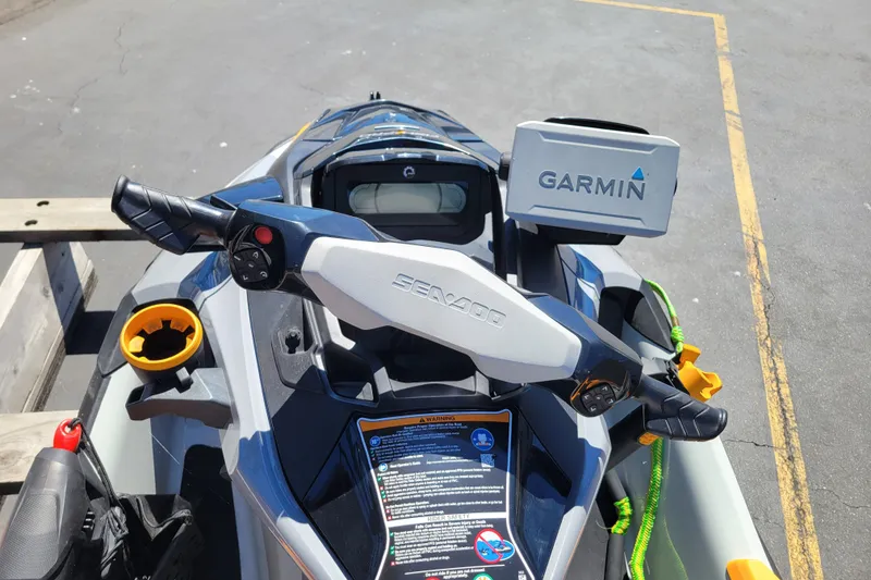 Slide: The Image of 2022 Sea-Doo FishPro Trophy 170 with Garmin navigation system on display. - 17