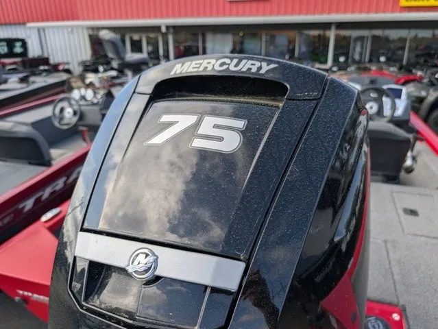 Slide: The Image of Tracker Pro Team 175 Crappie Edition 2026 - 24