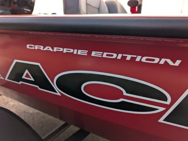 Slide: The Image of Tracker Pro Team 175 Crappie Edition 2026 - 15