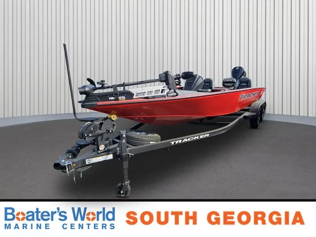 The Image of Tracker Savage 215 2026 - 1