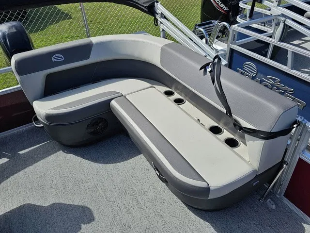 Slide: The Image of Sun Tracker Bass Buggy 16 XL Select 2026 - 21