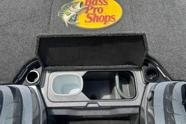 Slide: The Image of Bass Pro Shops logo on 2025 Nitro Z20 XL boat storage compartment. - 14