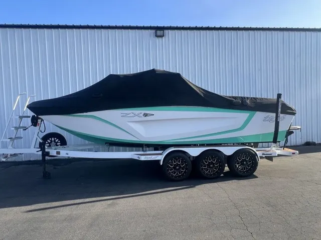 Slide: The Image of Tigé 23ZX 2020 - 17
