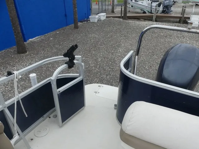 Slide: The Image of Southwind 229LC Hybrid Boat 229LC 2015 - 15