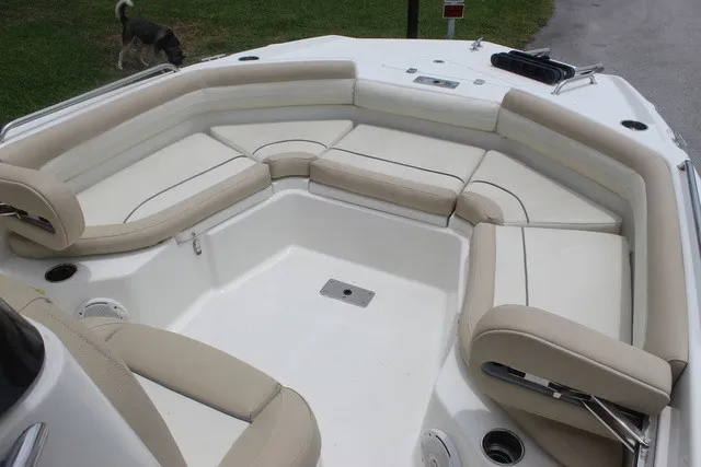 Slide: The Image of NauticStar 211 Angler 2018 - 7