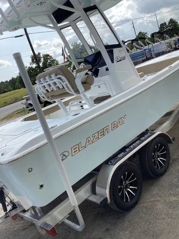 Slide: The Image of Blazer Bay 2440 2027 - 64