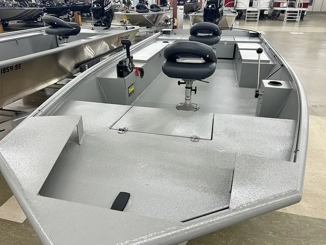 Slide: The Image of Xtreme Boats Bruite 1754 SS 2026 - 2
