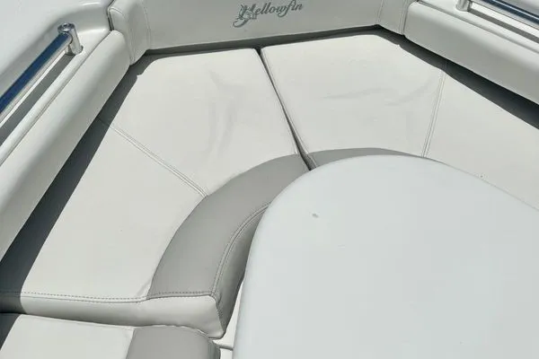 Slide: The Image of Yellowfin 32 Offshore 2012 - 50