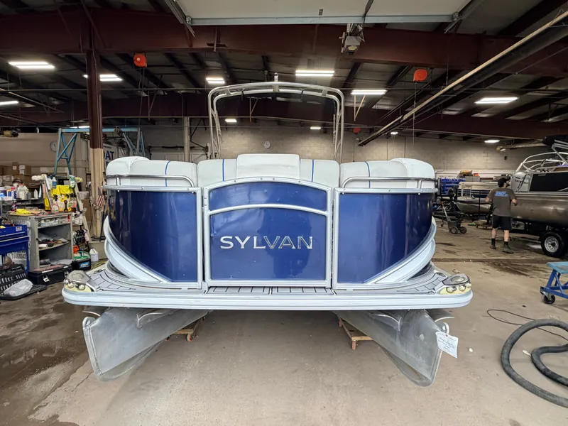 Slide: The Image of Sylvan S3 Rear Lounge with Sport Tower & 150HP Yamaha SHO VMAX 2017 - 71