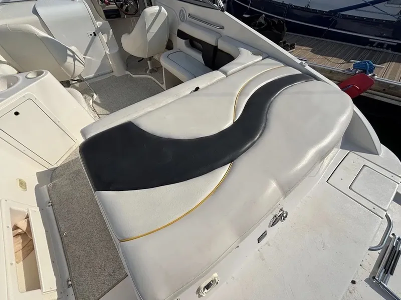 Slide: The Image of Rinker 232 Captiva Cuddy 2002 - 4