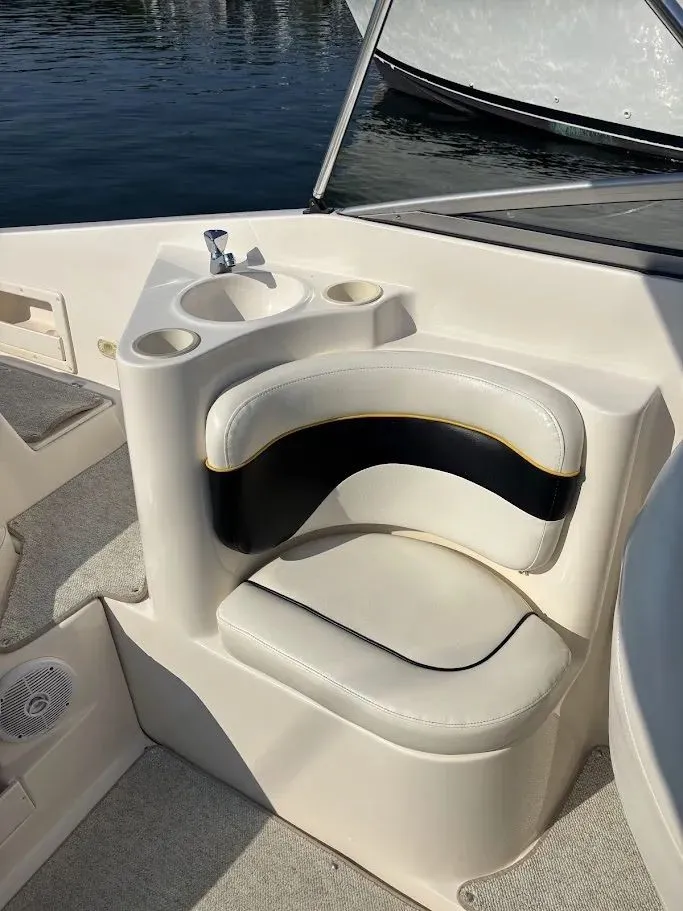 Slide: The Image of Rinker 232 Captiva Cuddy 2002 - 6