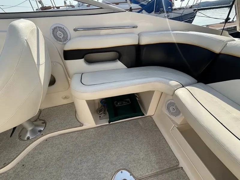 Slide: The Image of Rinker 232 Captiva Cuddy 2002 - 29