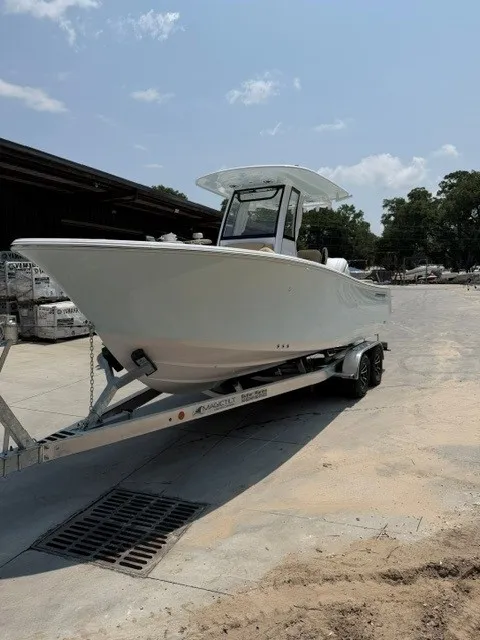 Slide: The Image of Sportsman Heritage 231 Center Console 2026 - 9