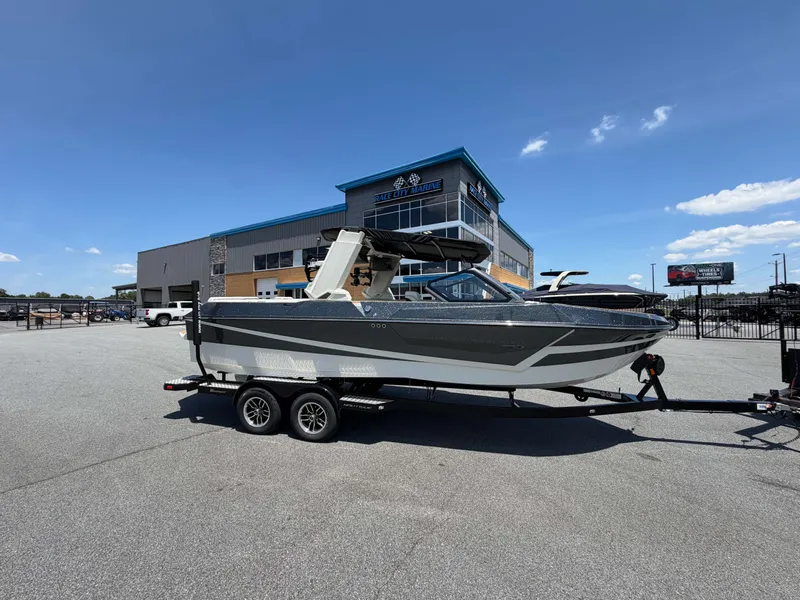 The Image of Nautique Super Air Nautique S23 2027 - 1